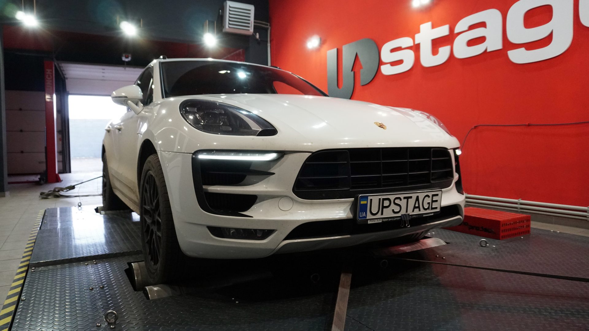 чип тюнинг Porsche Macan 3.0t gts