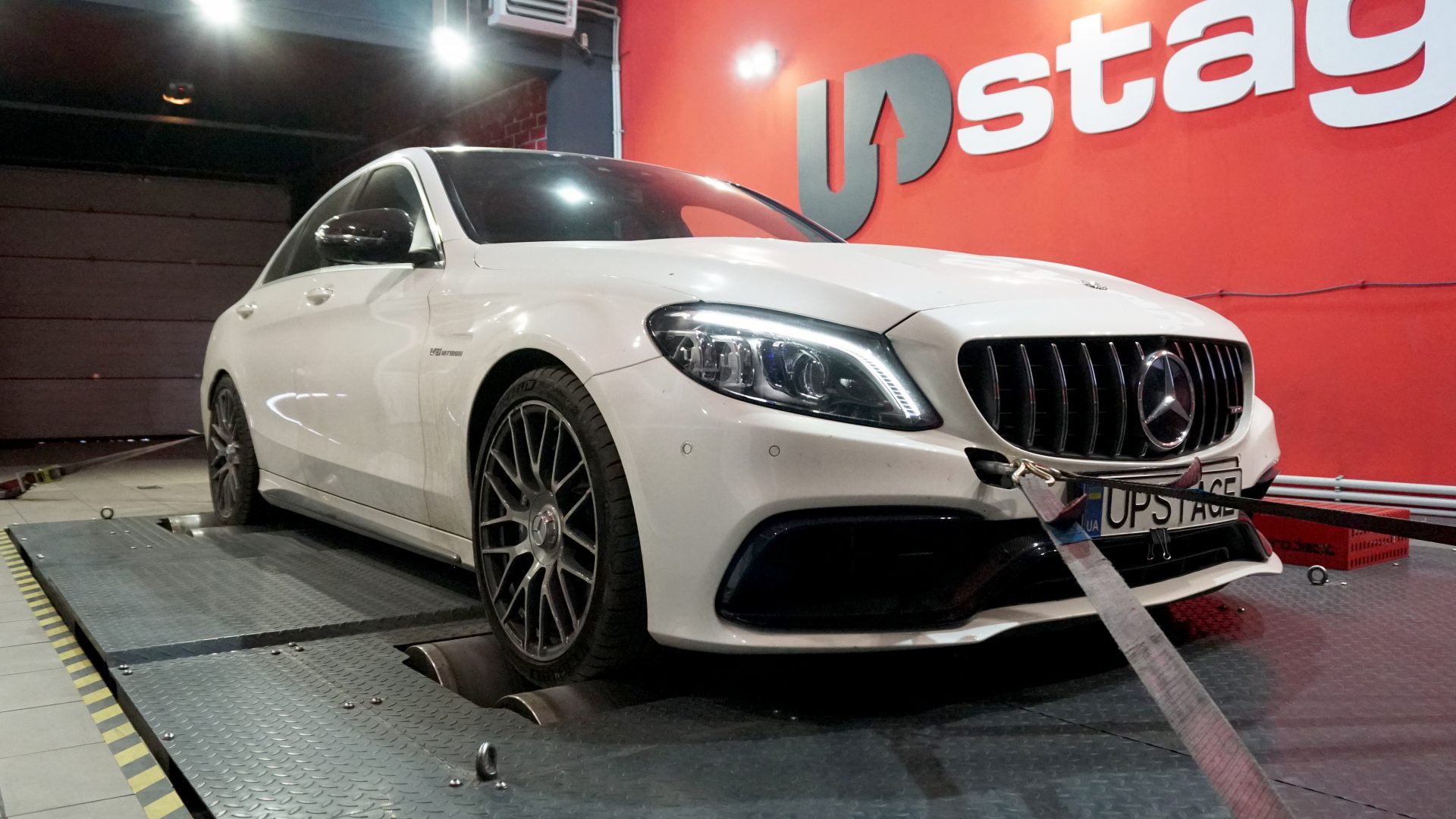 чип тюнинг Mercedes – Benz C63 AMG