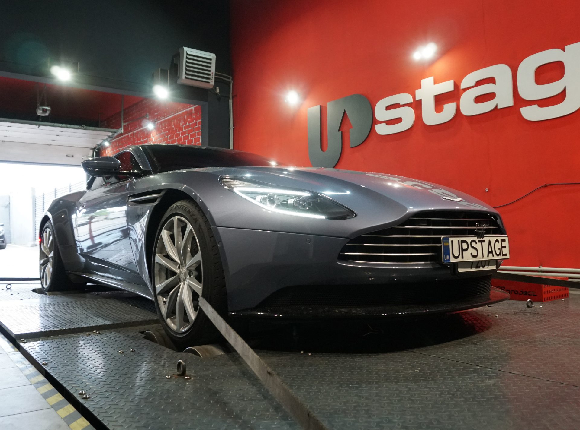 chip-tuning-graph-aston-martin-db11-v8-stage1
