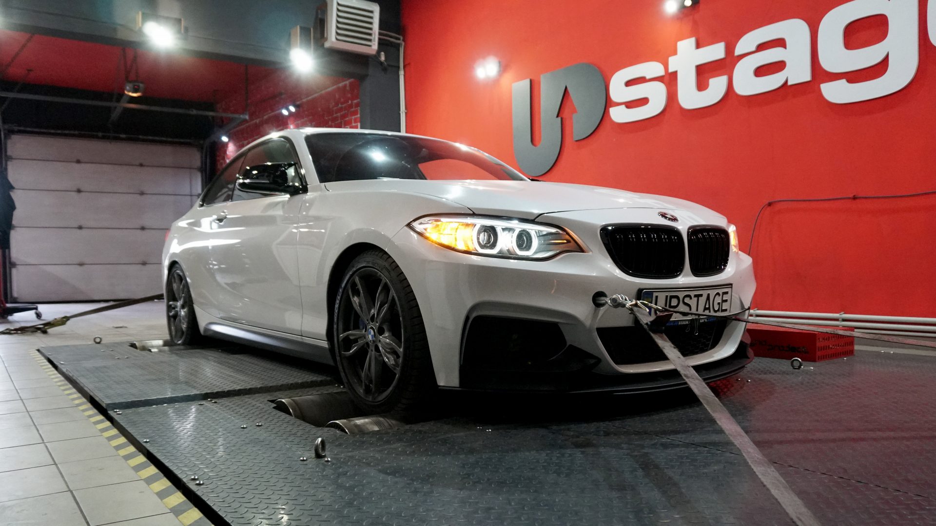 чип тюнинг BMW M235i