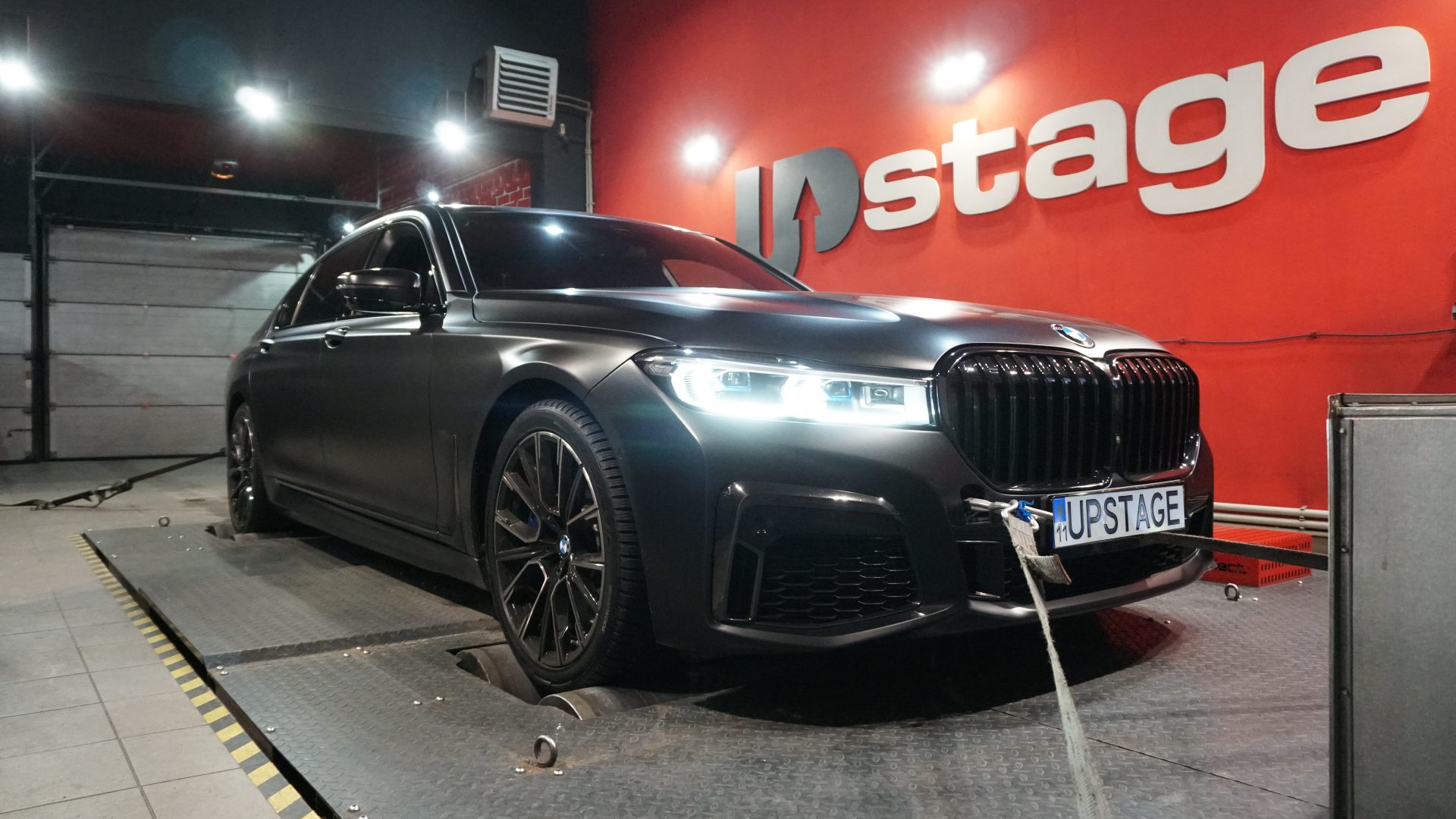 чип тюнинг BMW 750i G12 LCI