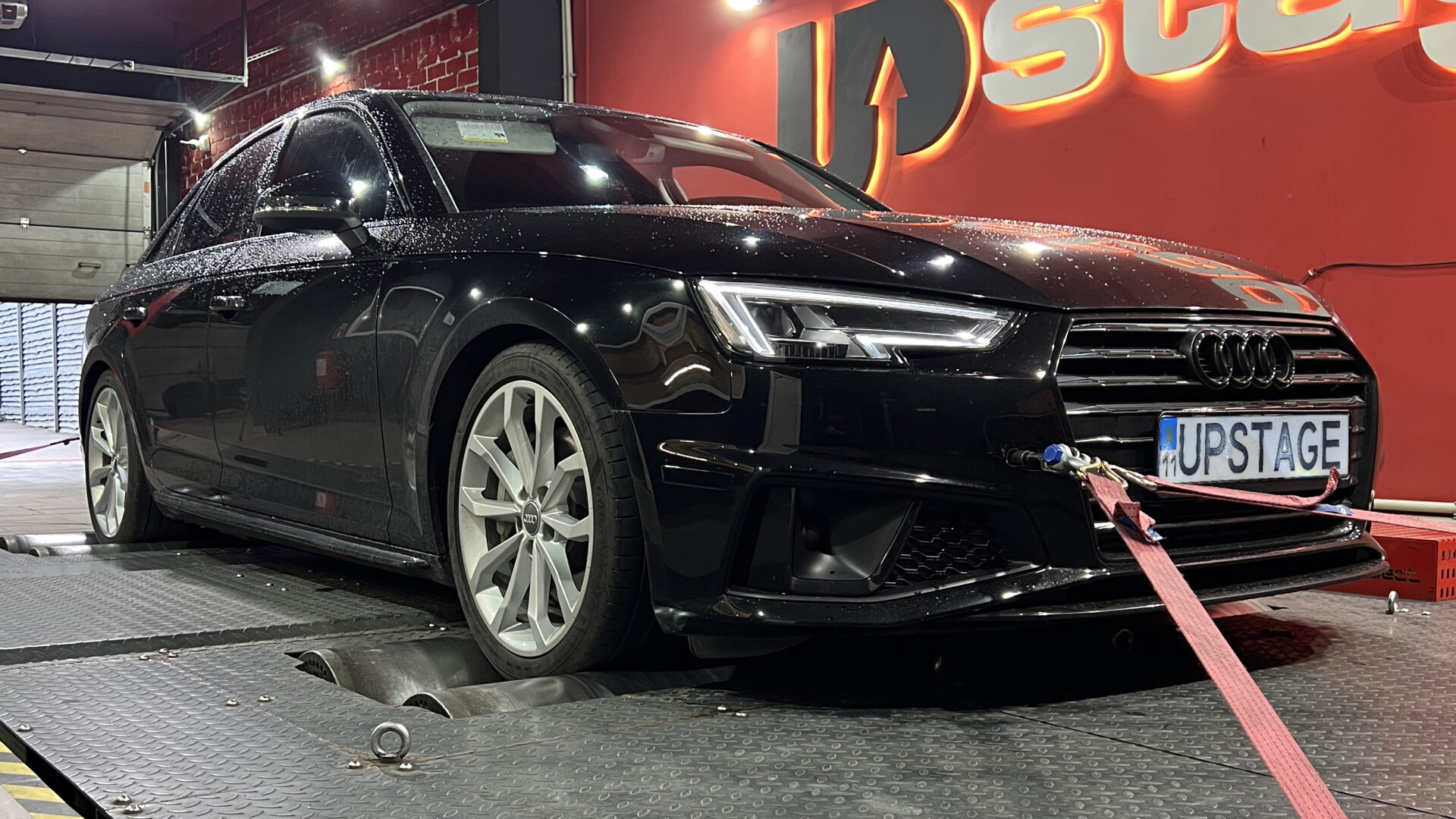 audi-a4-b9-mk1-2