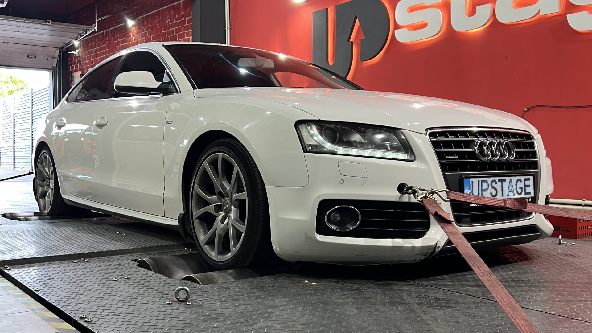 audi-a5-8f-3