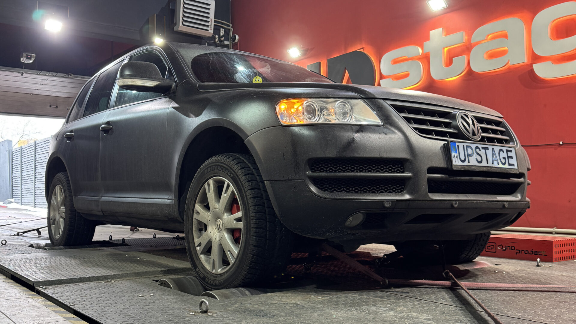 volkswagen-touareg-i-7l-19