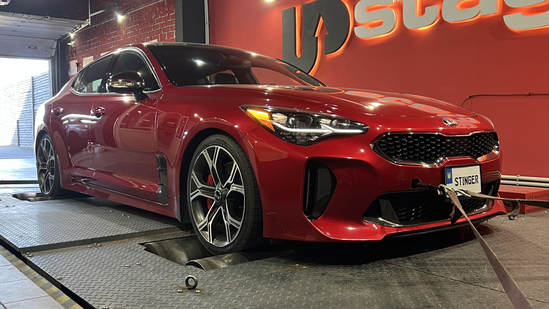 kia-stinger-ck-front