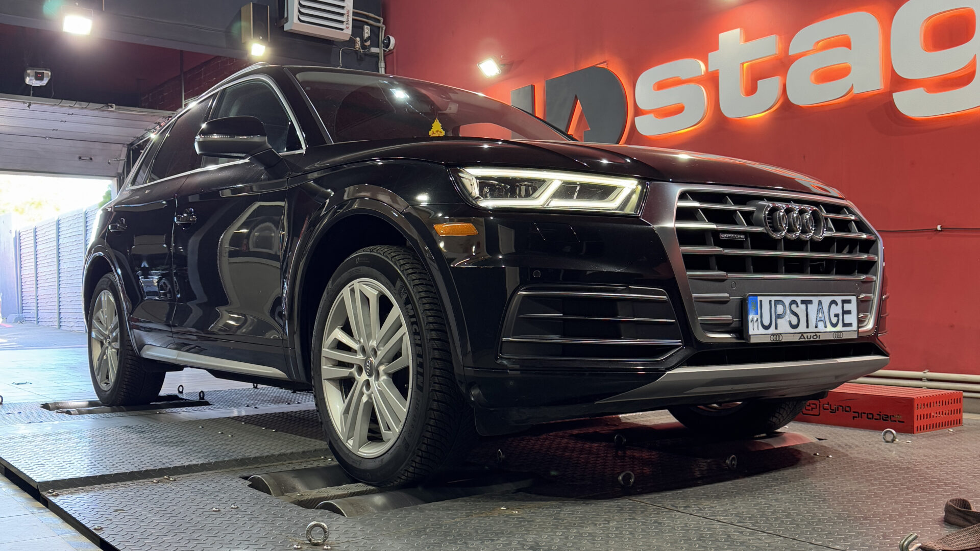 audi-q5-fy-mk1-2