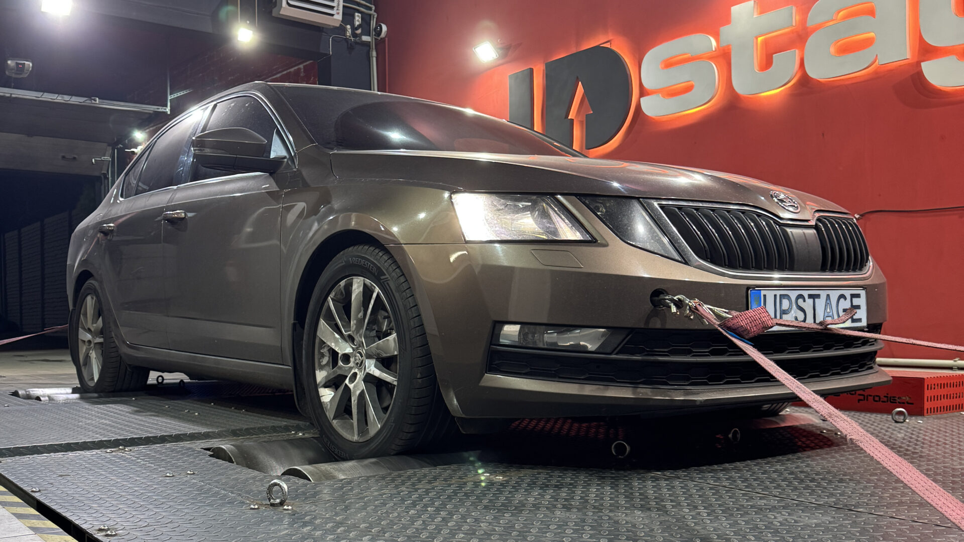 skoda-octavia-5e-facelift-2
