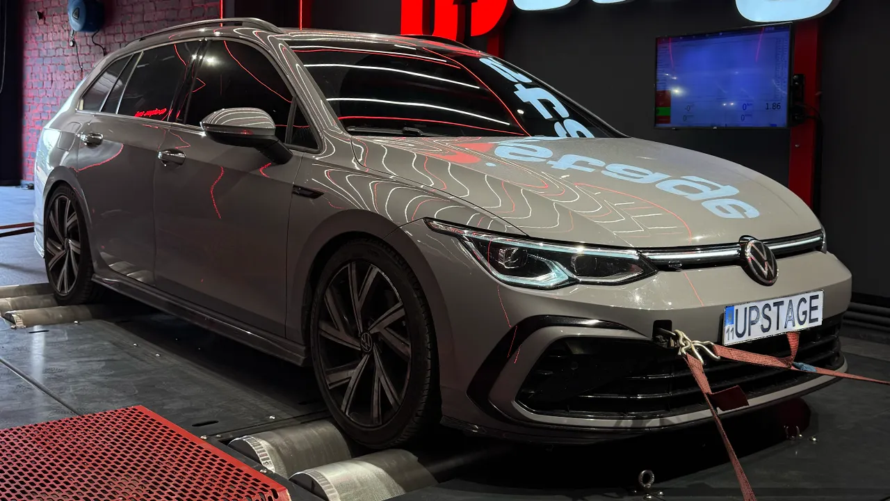 volkswagen-golf-viii